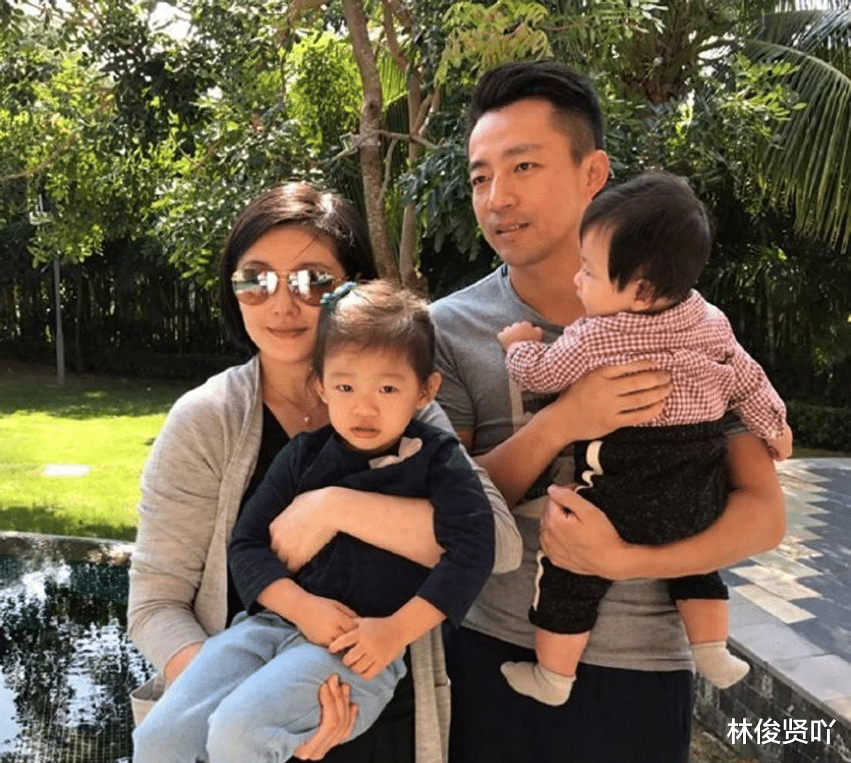 暂时放下失去母亲的悲伤继父具俊晔暴瘦很多九游会真人游戏第一品牌大S儿子难得露面(图1)