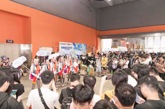 线》的线下活动就跟回家了一样J9九游会每次参加《碧蓝航(图9)